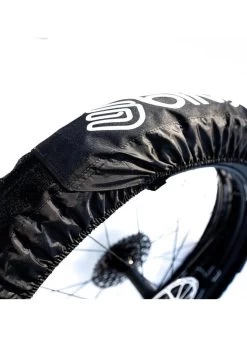 BLIVET TINDR TIRE COVER SET BLACK