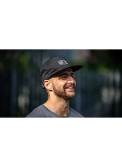 Muc-Off, 5 Panel Hat, Black, -Sports Equipment Shop muc off muc off 5 panel hat black 3