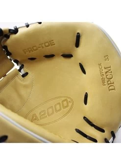 2021 WILSON A2000 CM33 CATCHER'S MITT 33" BLONDE/BLACK 8 2021 WILSON A2000 CM33 CATCHER'S MITT 33" BLONDE/BLACK -Sports Equipment Shop wilson 2021 wilson a2000 cm33 catchers mitt 33 blo 2